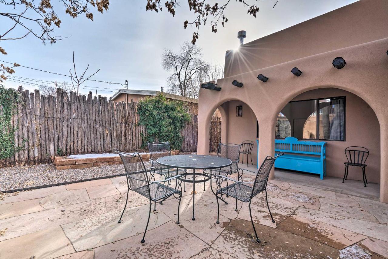 Вилла Adobe House With Patio - Walk To Dtwn Plaza And Shops! Санта-Фе Экстерьер фото