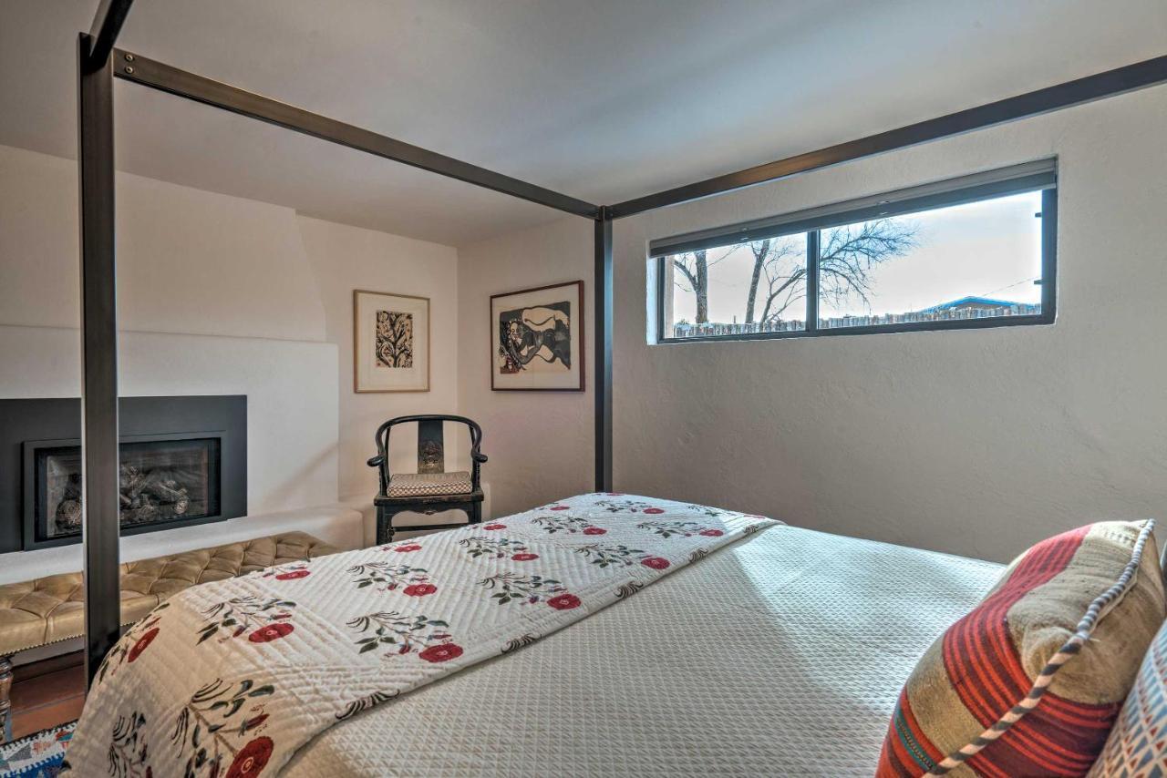 Вилла Adobe House With Patio - Walk To Dtwn Plaza And Shops! Санта-Фе Экстерьер фото